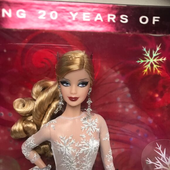Mattel 2008 Holiday Barbie 20th Anniversary Collector Edition - Picture 2 of 4